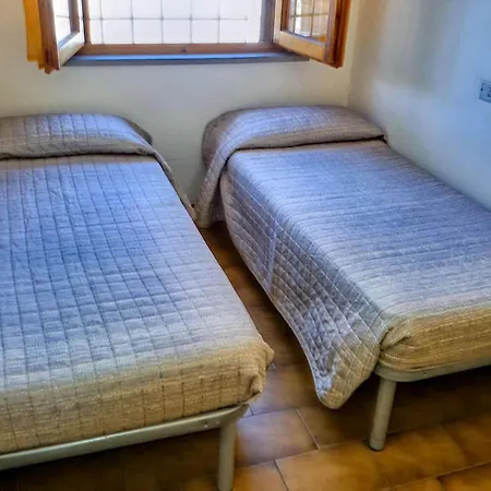 Cosy 200m From The Sea Apartment Ravenna